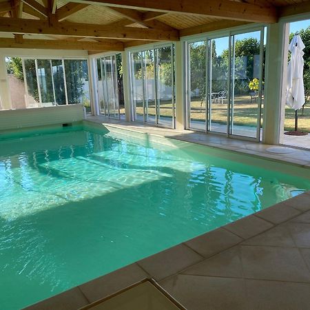Le Vieux Moulin Bed & Breakfast Bouhet Екстериор снимка