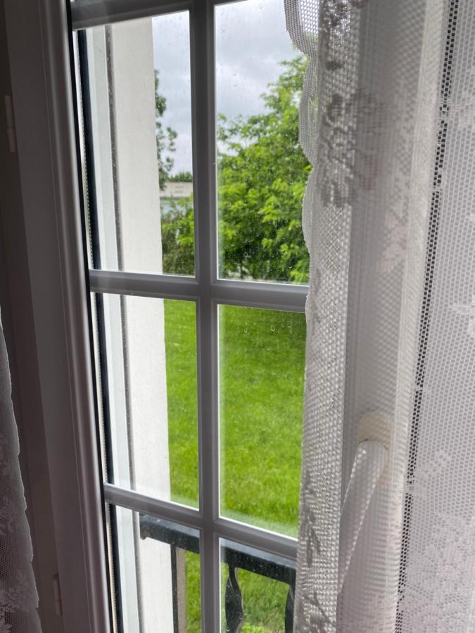 Le Vieux Moulin Bed & Breakfast Bouhet Екстериор снимка