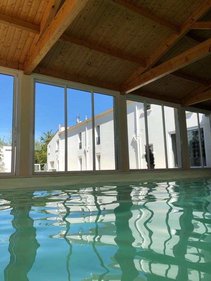 Le Vieux Moulin Bed & Breakfast Bouhet Екстериор снимка